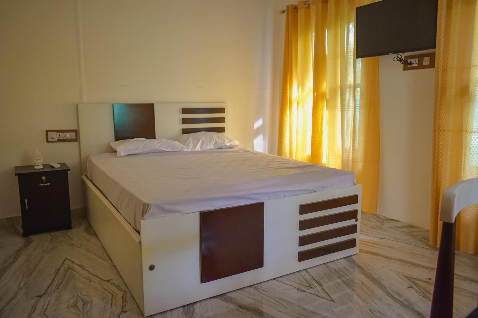 Vrindavan Homestay Mundrothuruth Eksteriør billede