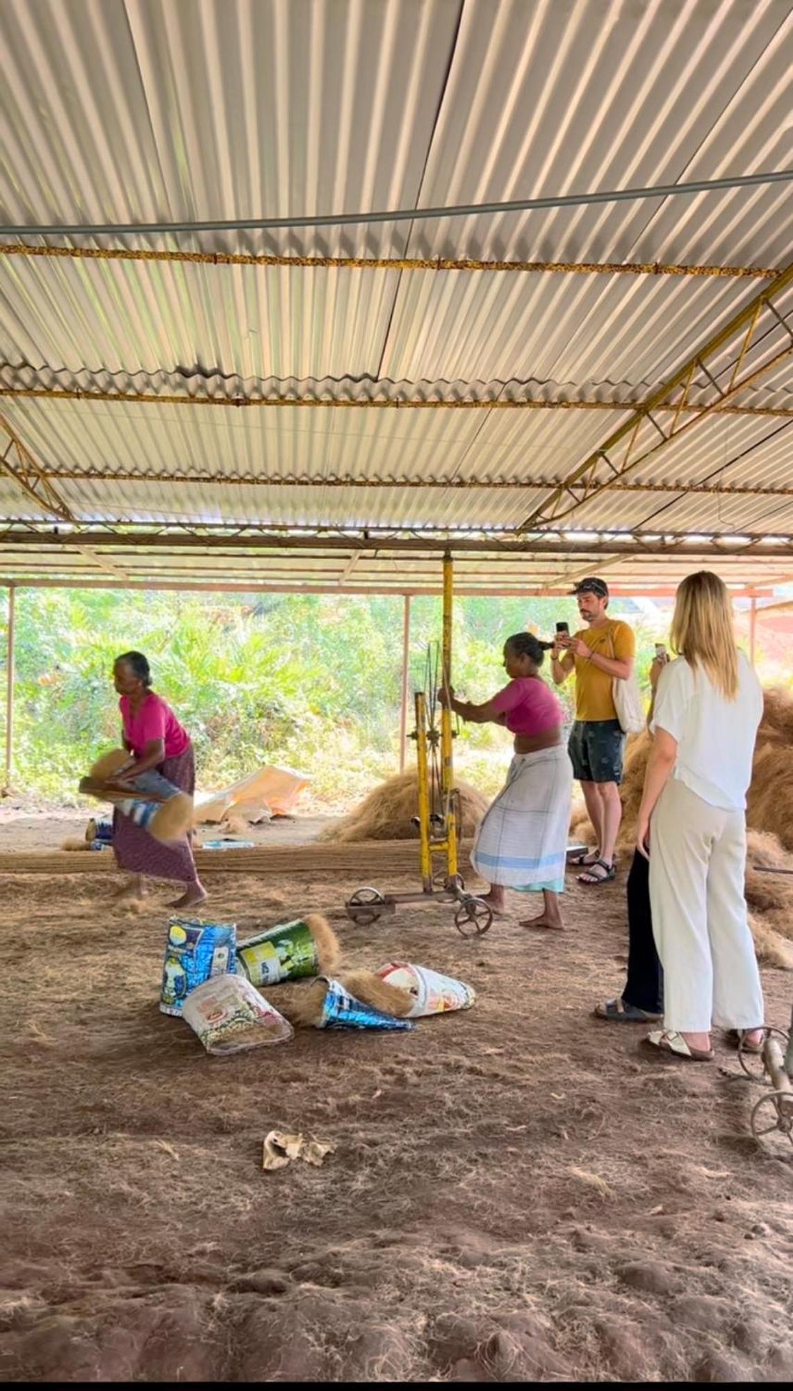 Vrindavan Homestay Mundrothuruth Eksteriør billede